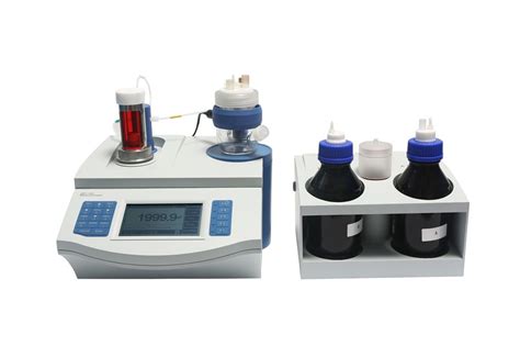 Volumetric and coulometric Karl Fischer titrators 